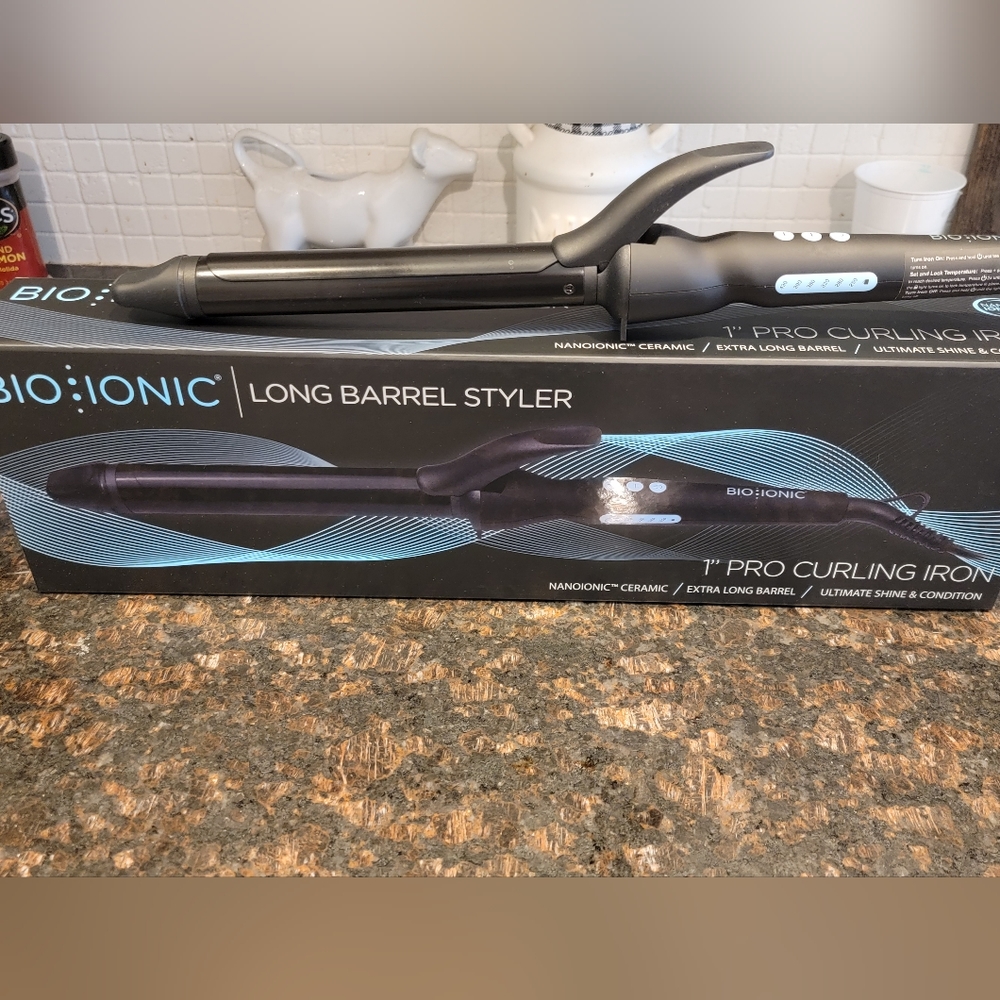 Bio ionic 1" Extra Long Barrel Pro Curling Iron